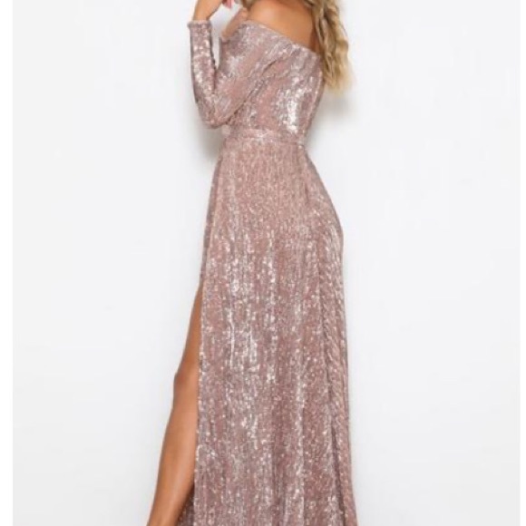 Beautiful Gown - Picture 3 of 3